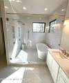 879 Windy Point Dr - Photo 18