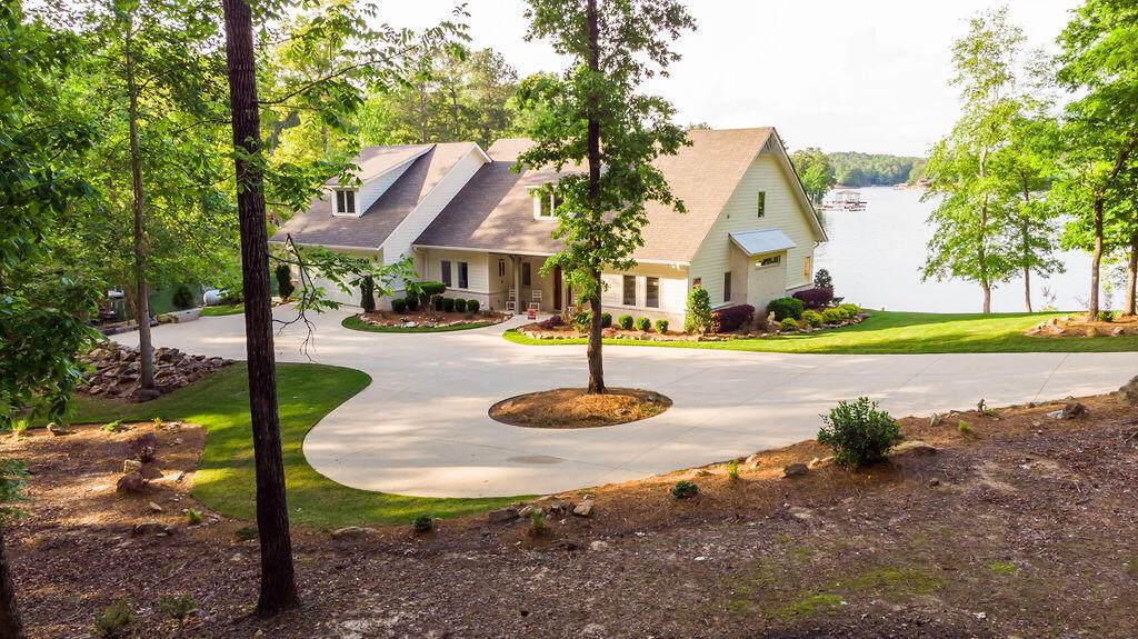 107 Log Cabin Rd - Photo 1