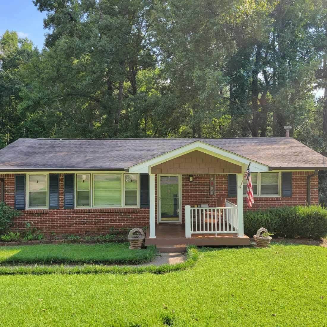 185 Fairlane Cir - Photo 1