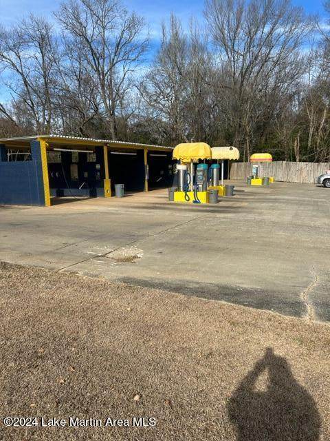 468 6th Street - Photo 1