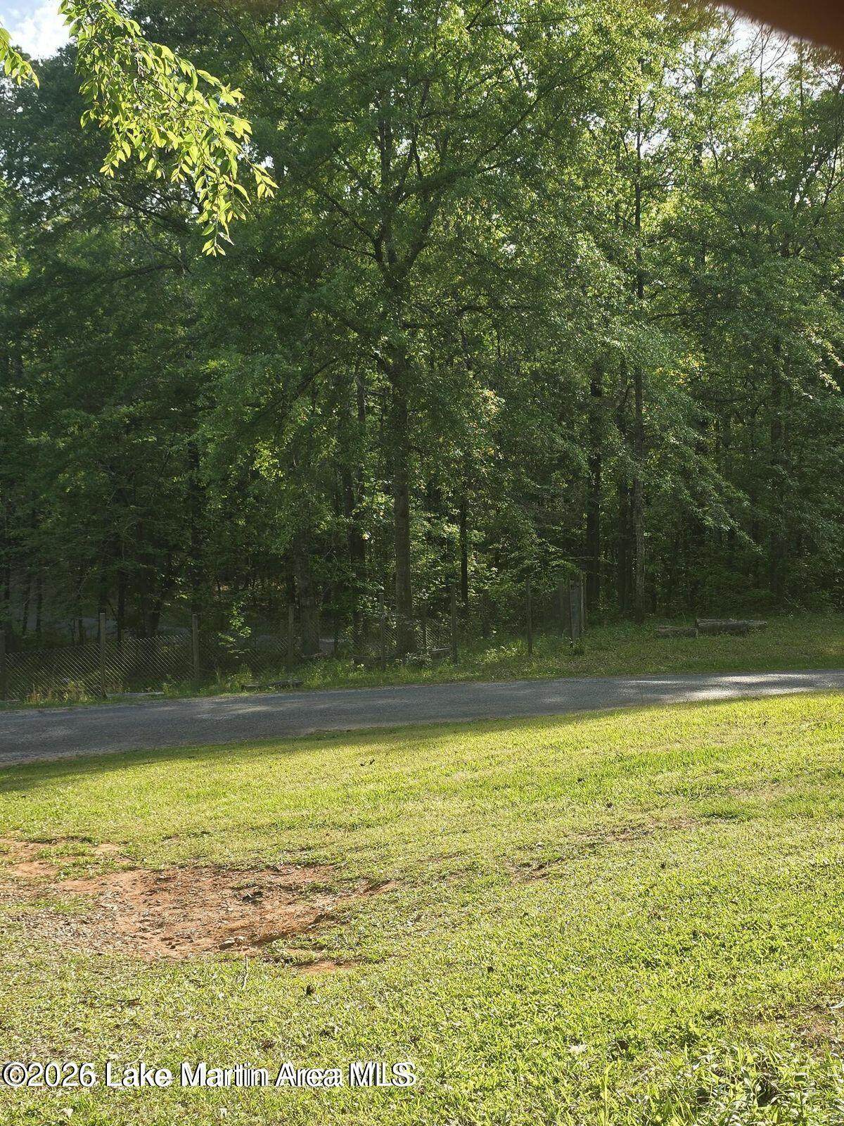 https://bt-photos.global.ssl.fastly.net/lakemartin/1280_boomver_1_26-81-2.jpg