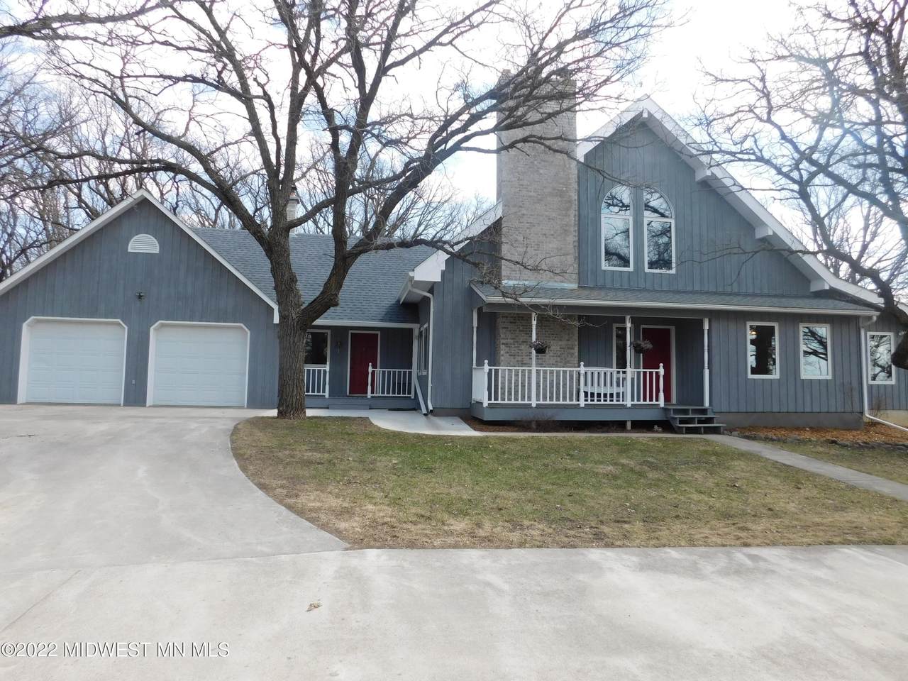 26538 40 Avenue - Photo 1