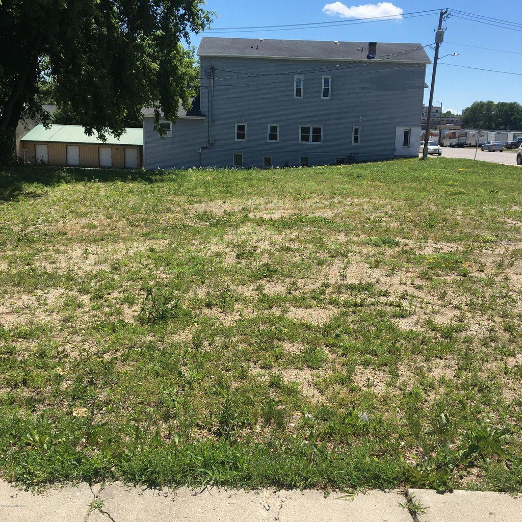 305 Cascade Street - Photo 1