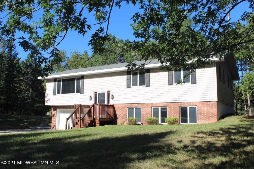 903 Forest Avenue - Photo 1