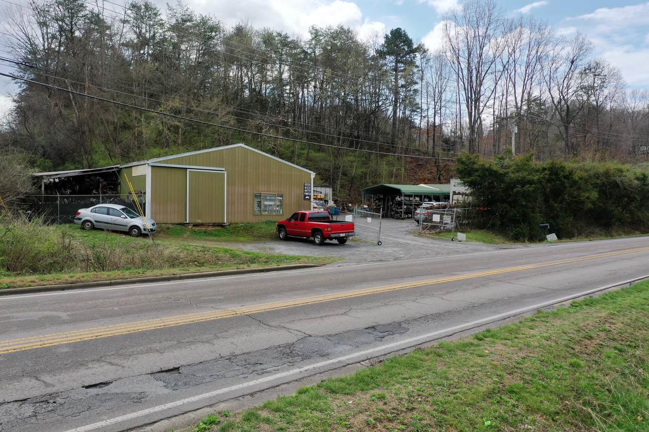 2485 Newport Highway - Photo 1