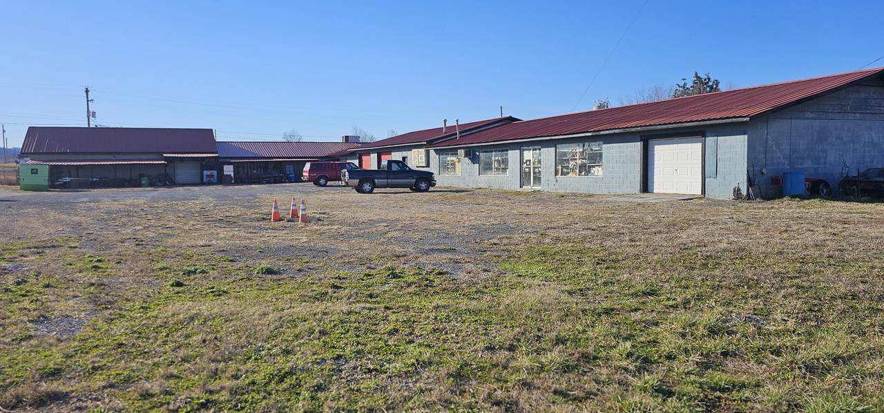 11649 Highway 11 W - Photo 1