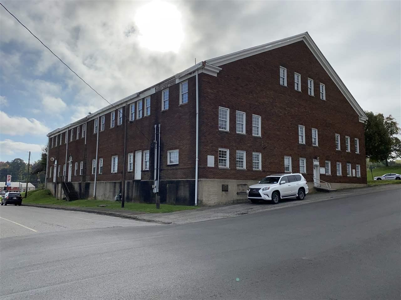 103 Broadway - Photo 1
