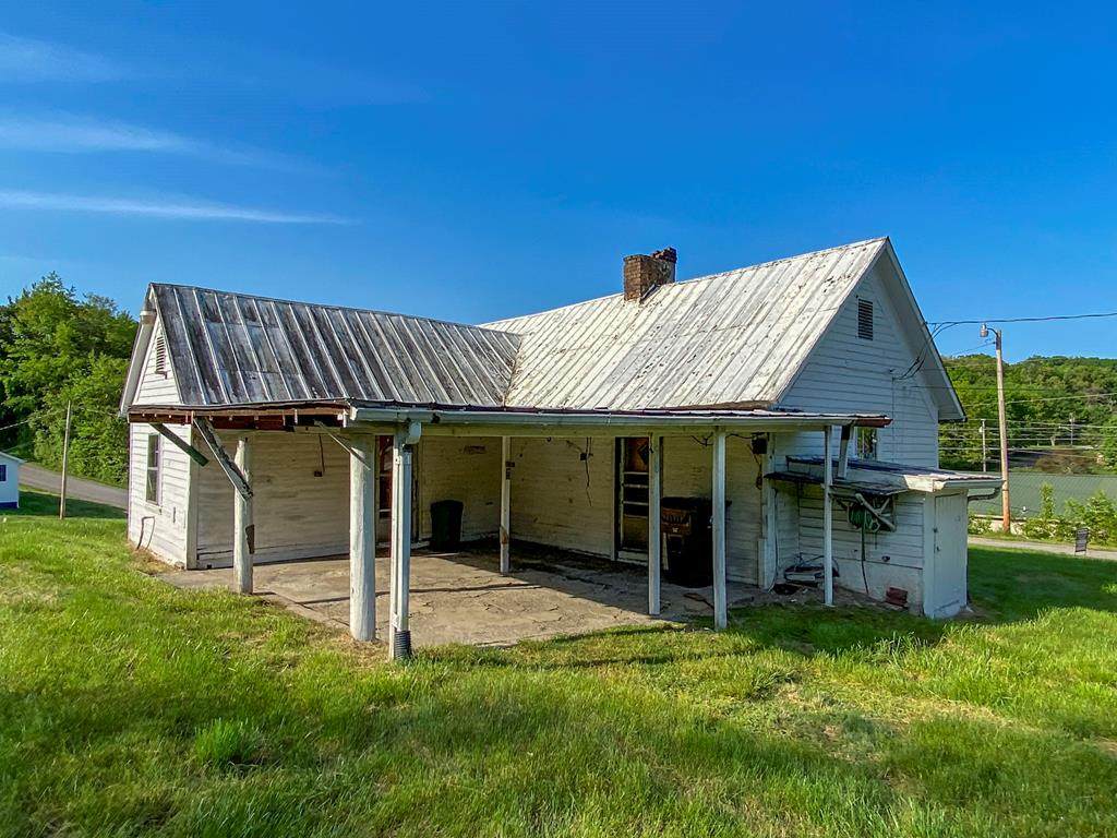908 Owl Lane - Photo 1