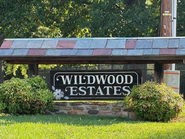 877 Pine Haven Drive - Photo 1