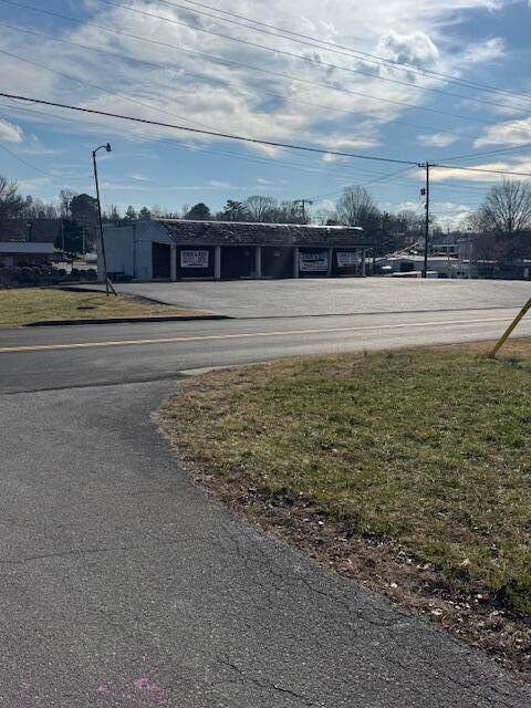 2304 Morningside Drive - Photo 1