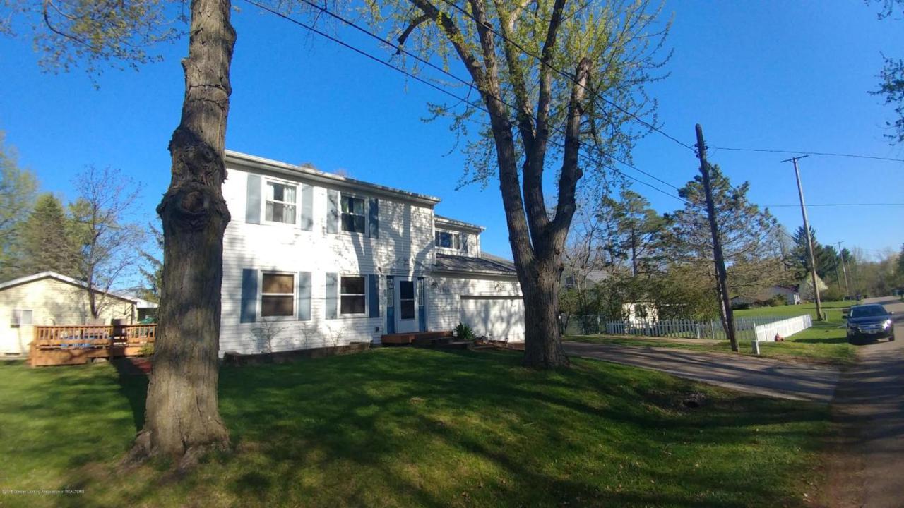 2264 West Boulevard - Photo 1