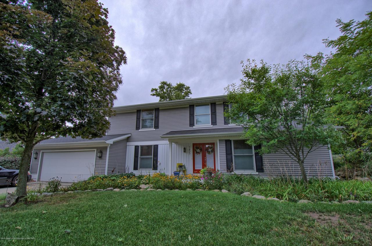 1453 Farwood Drive - Photo 1