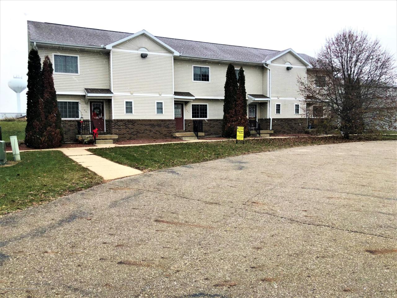 324 Folk Street - Photo 1