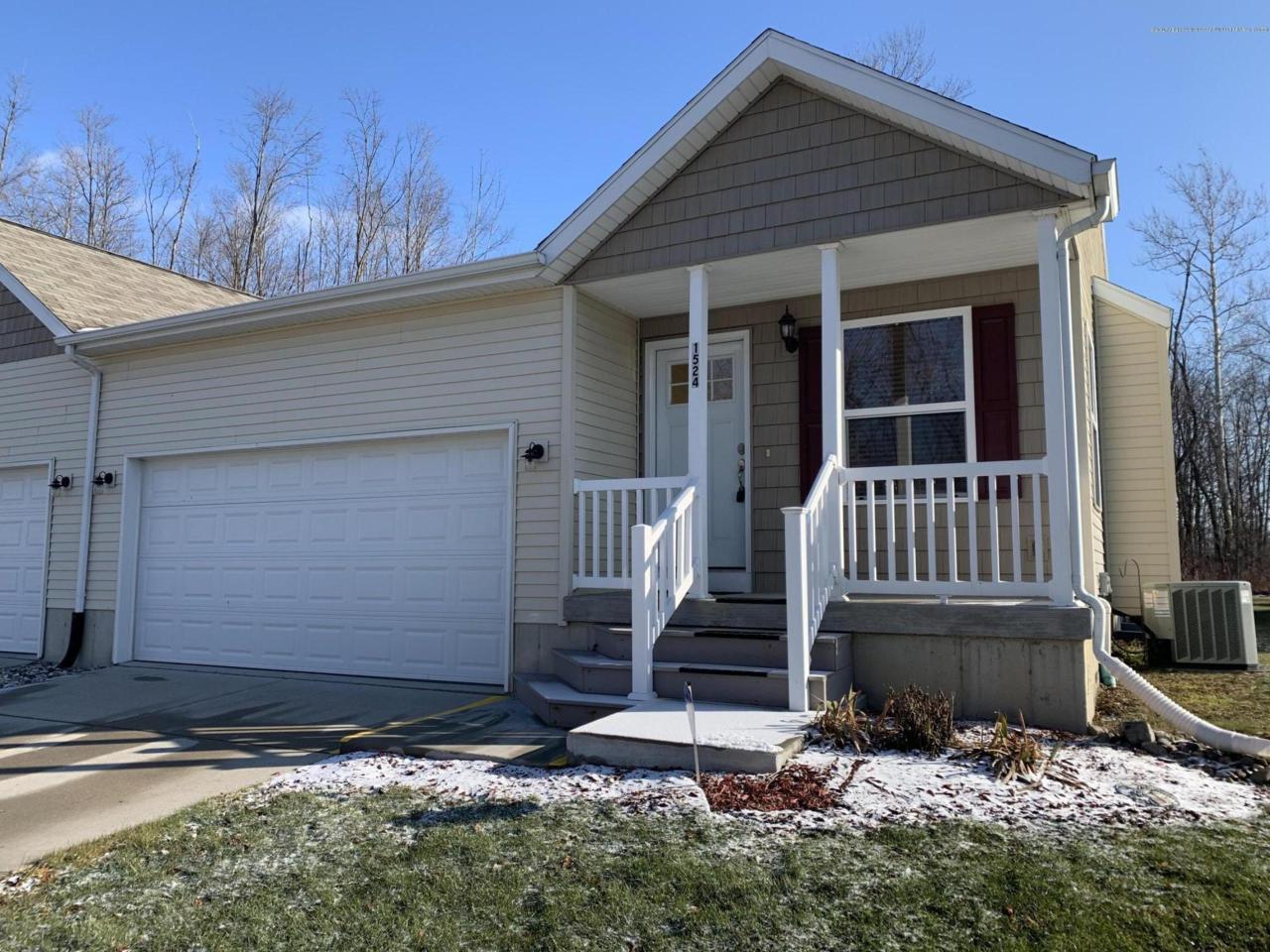 1524 Nottingham Trail - Photo 1