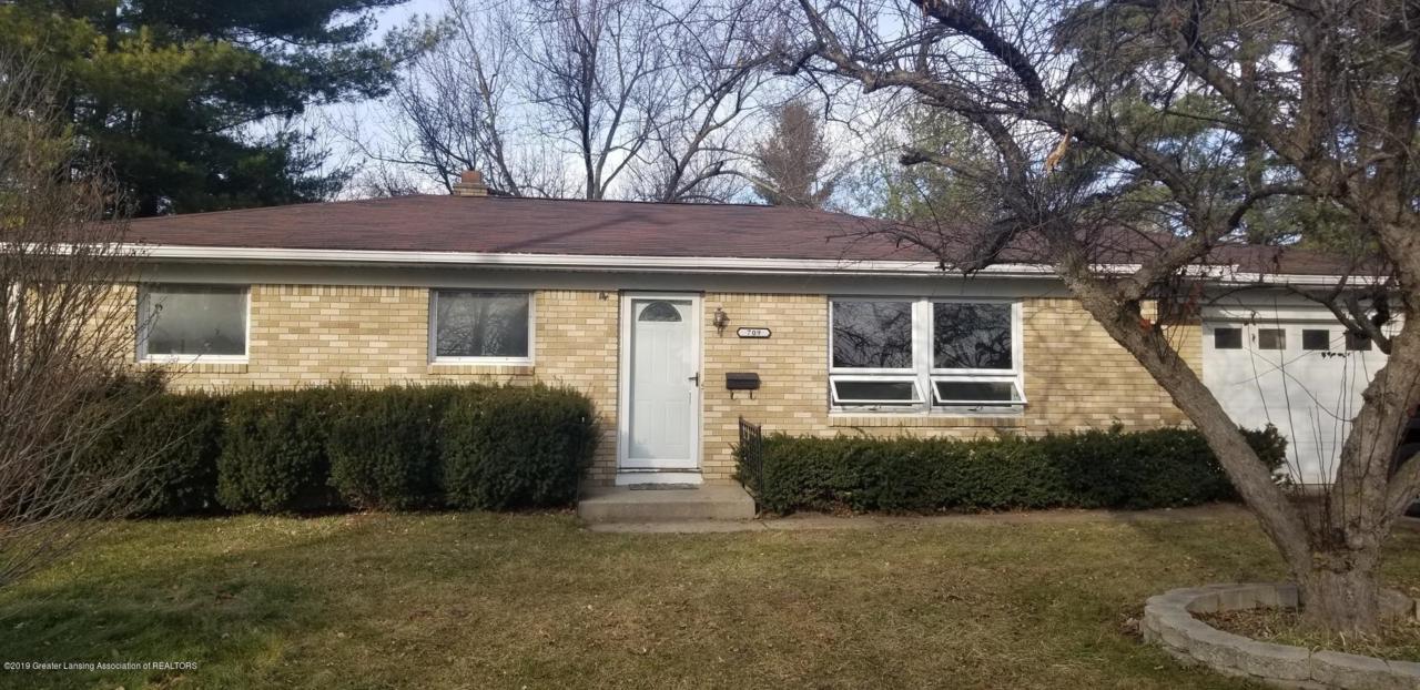 709 Edwards Street - Photo 1