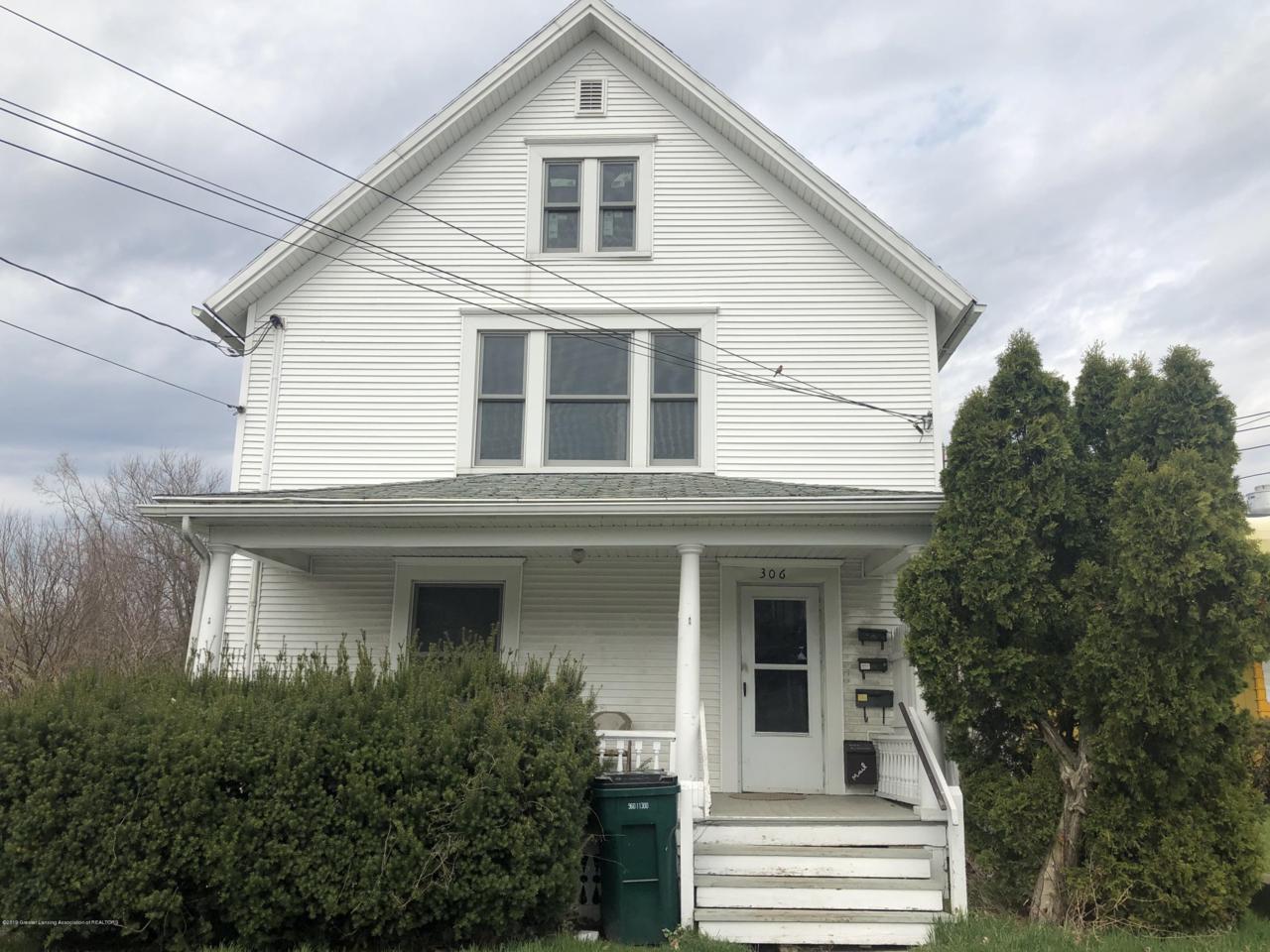 306 Cesar Chavez Avenue - Photo 1