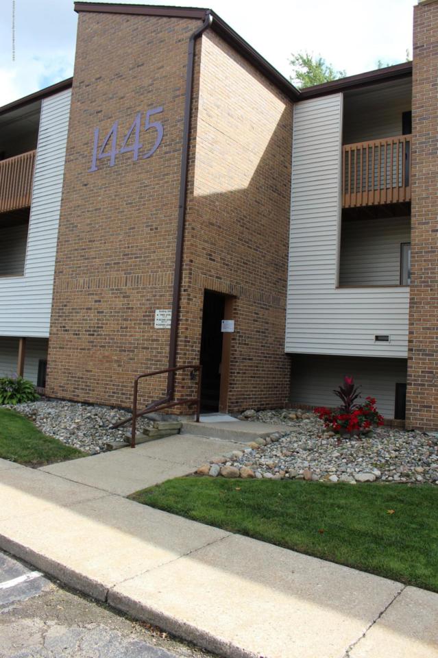 1445 Pond Drive - Photo 1