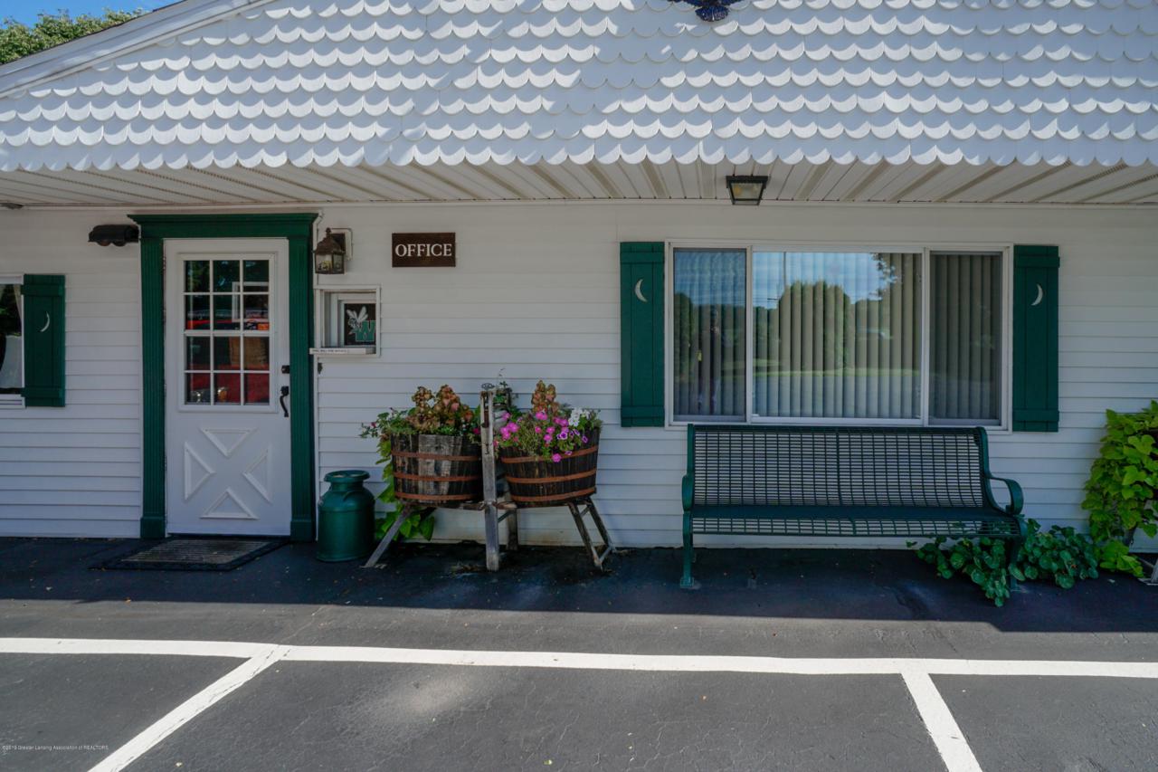 1133 Grand River Road - Photo 1