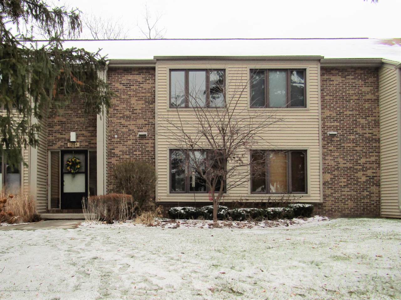 1264 Lakeside Drive - Photo 1