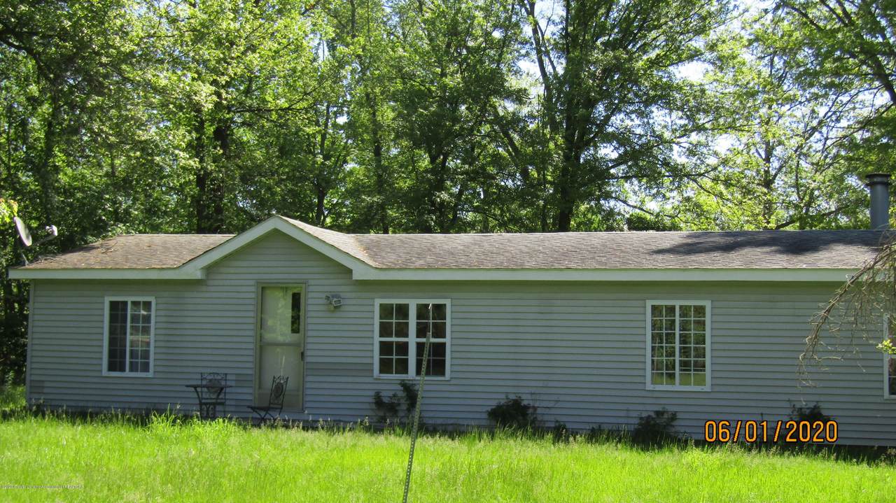 3821 Simot Road - Photo 1