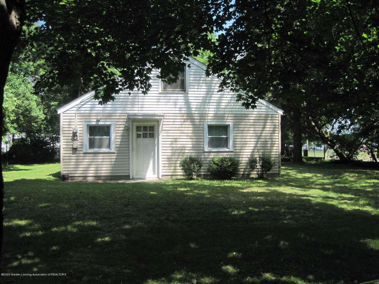1692 Bliss Street - Photo 1
