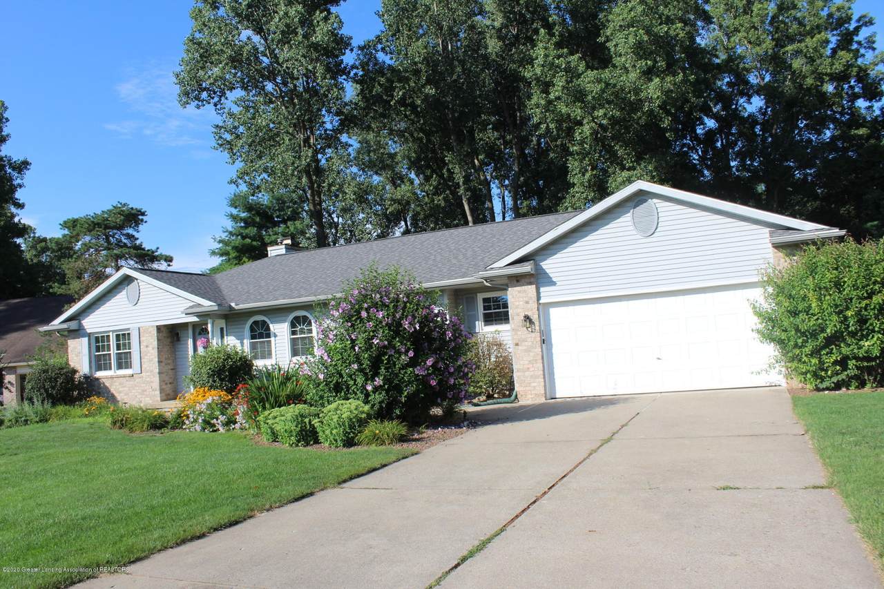 9166 Scenic Lake Drive - Photo 1