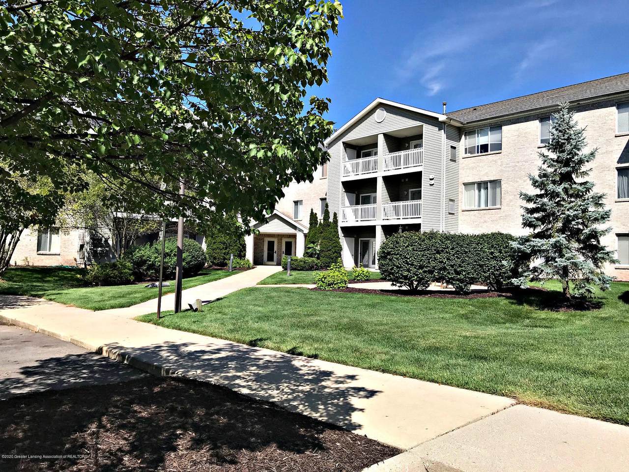 338 Saginaw - Photo 1