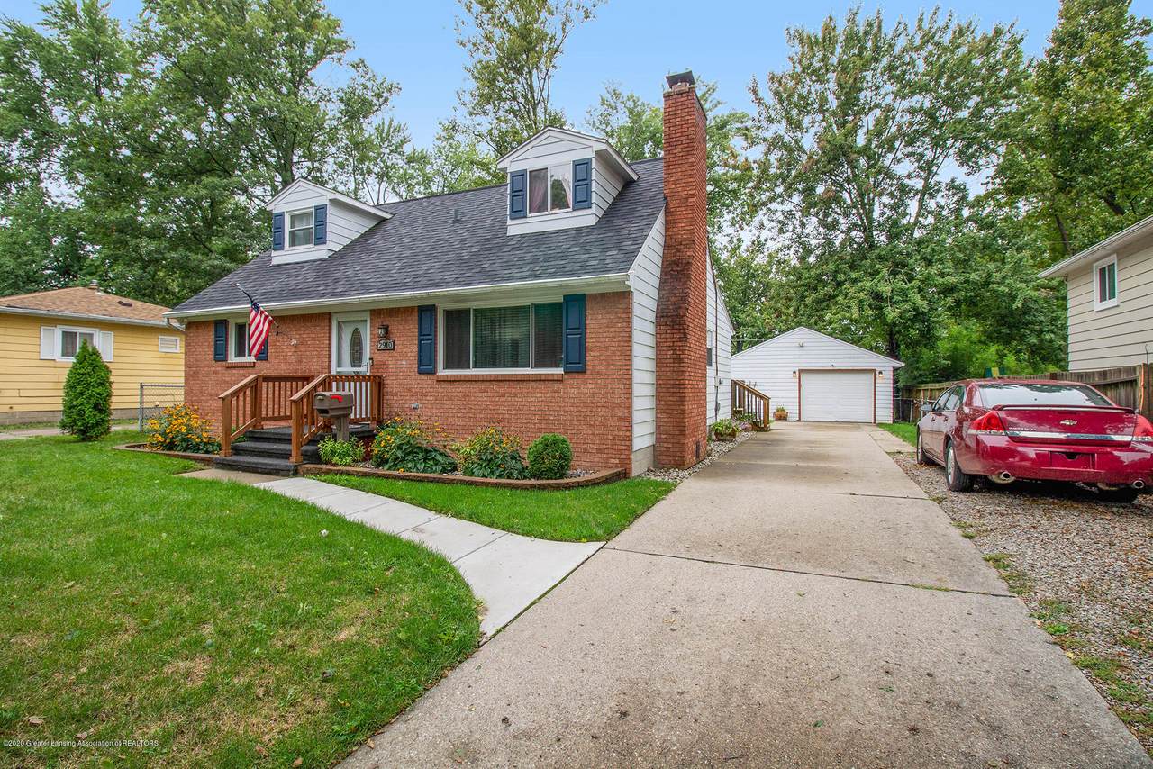 2910 Deerfield Avenue - Photo 1