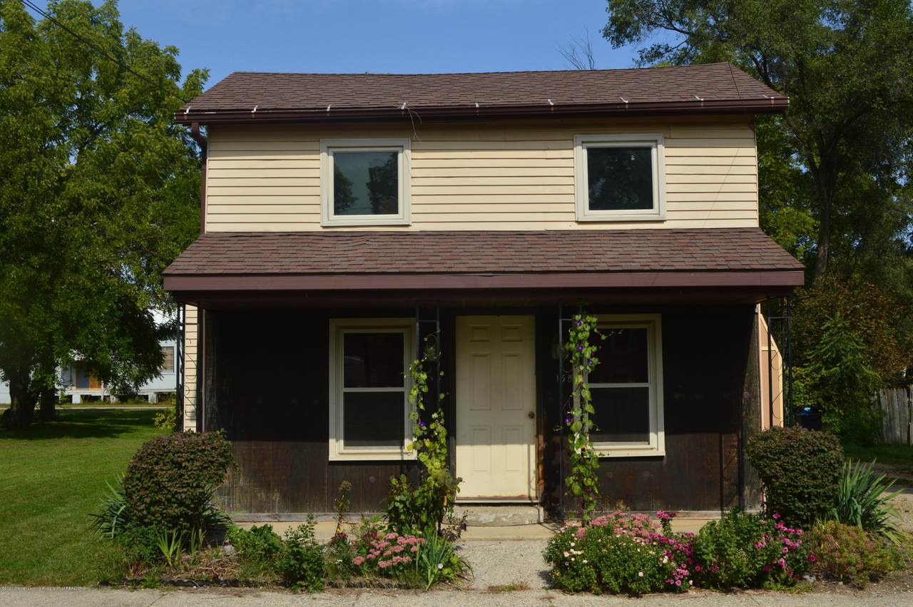 135 Front Street - Photo 1