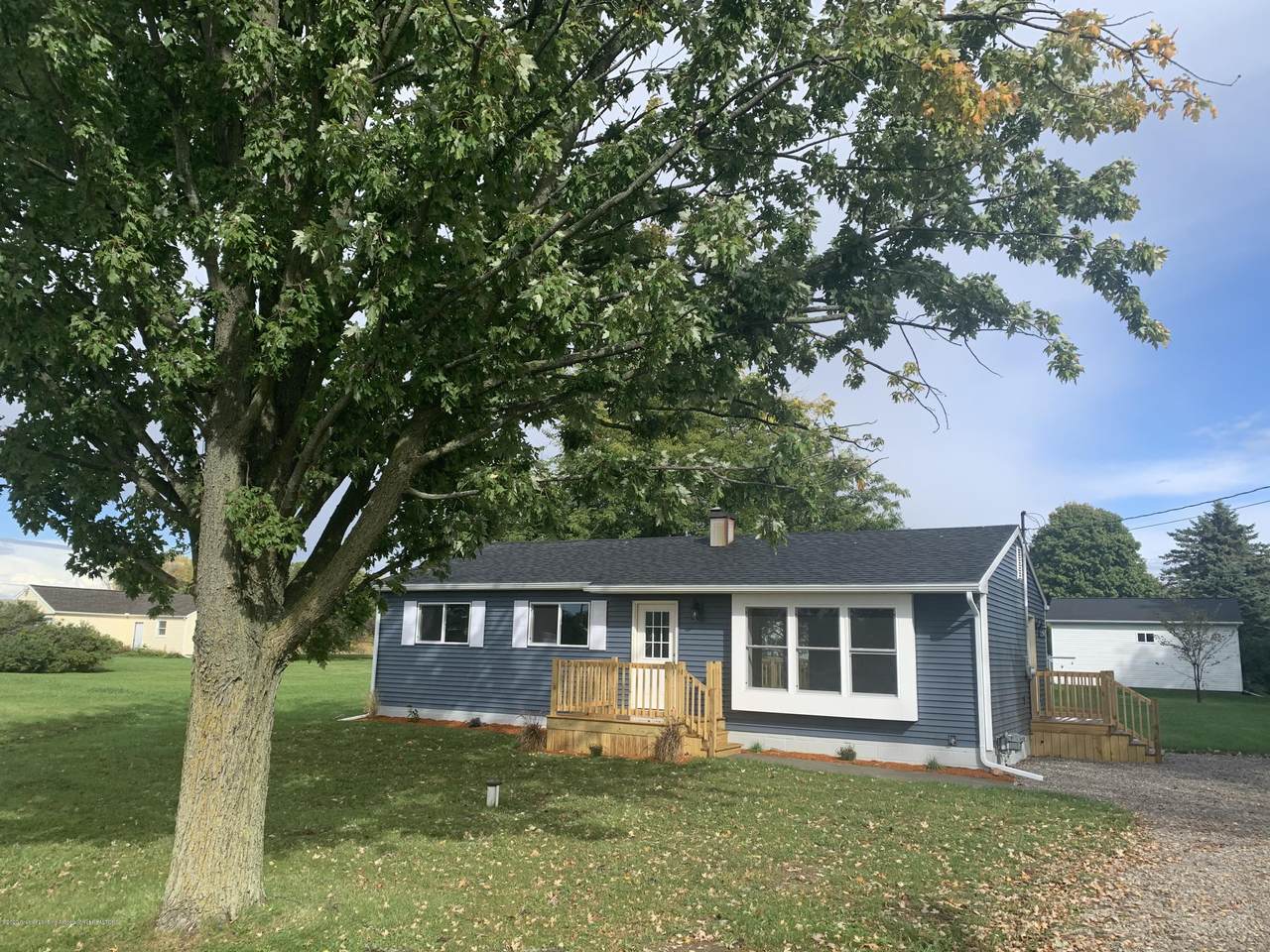 1051 Scott Road - Photo 1