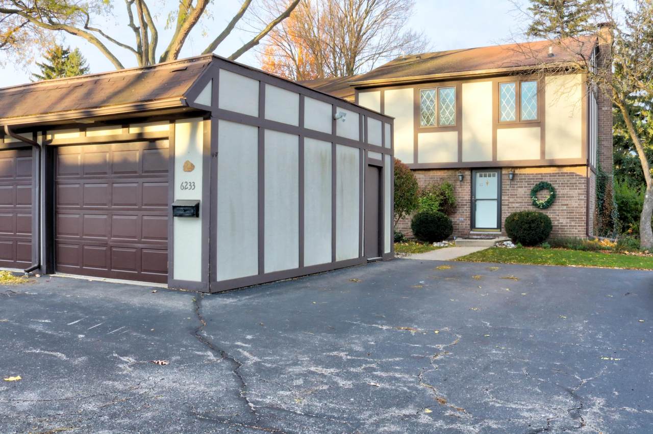 6233 Brookline Court - Photo 1