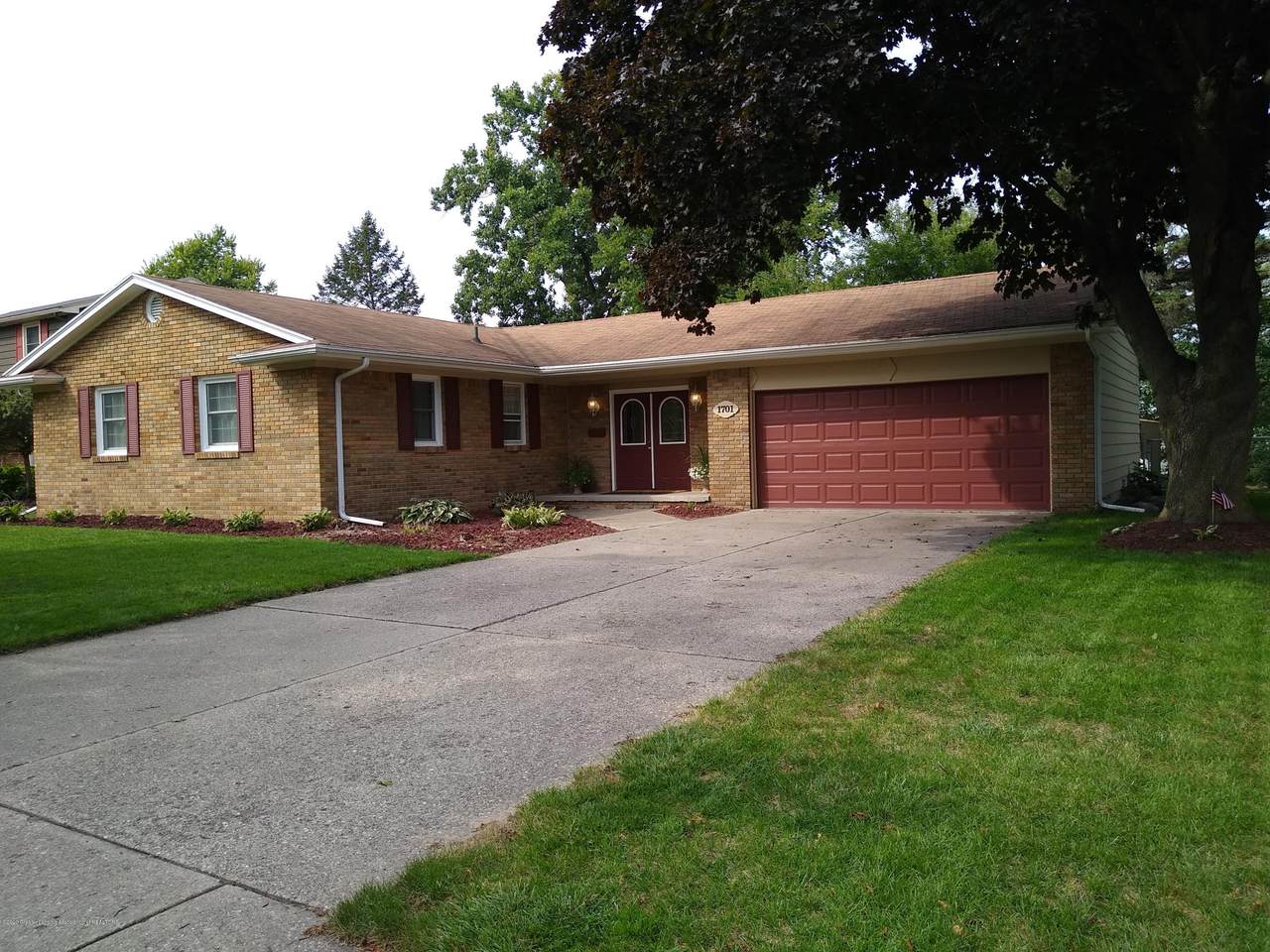 1701 Kingswood Drive - Photo 1