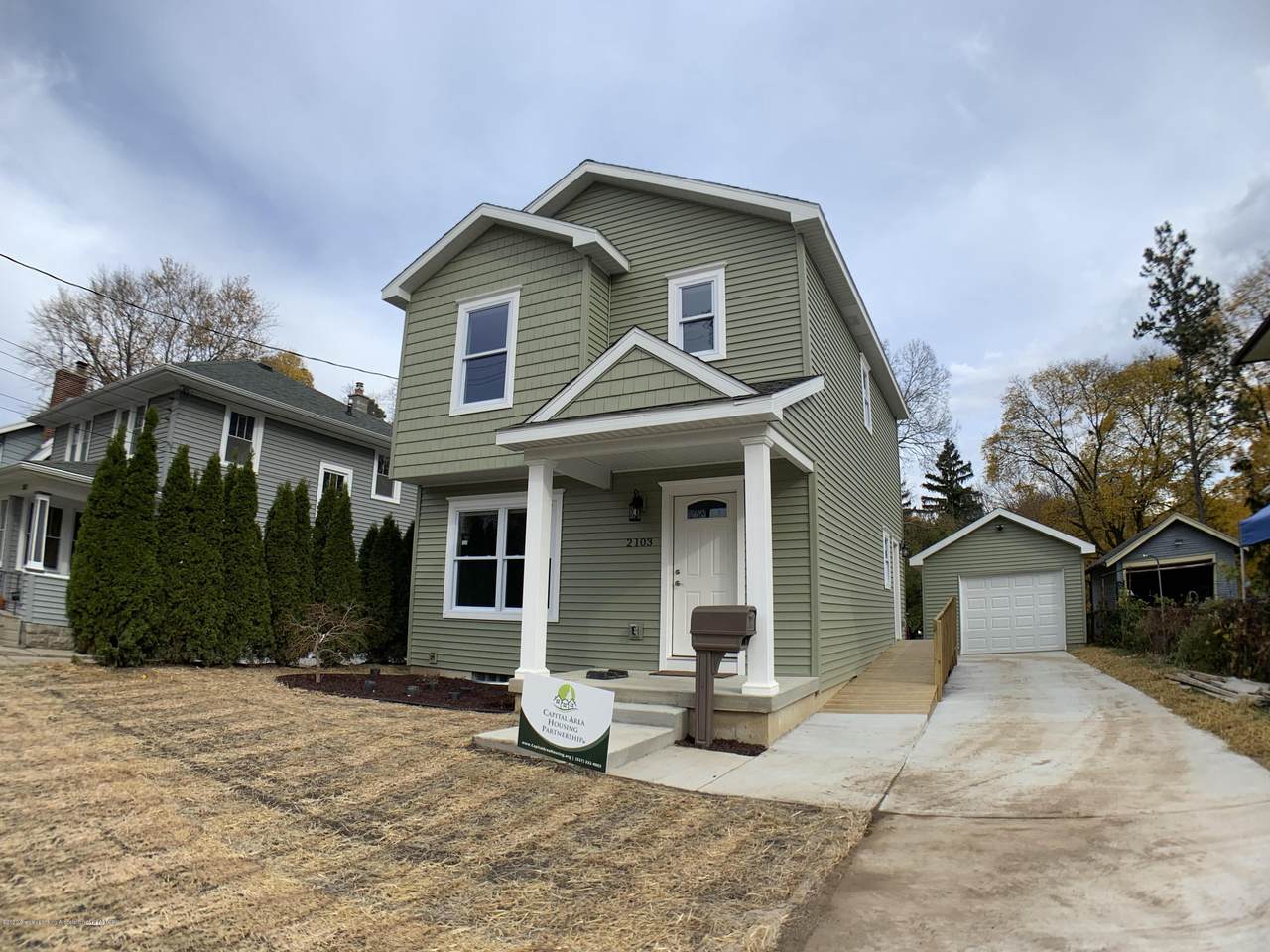 2103 Teel Avenue - Photo 1