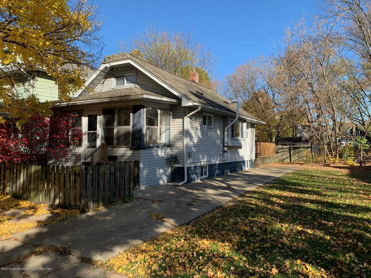 318 Clemens Avenue - Photo 1