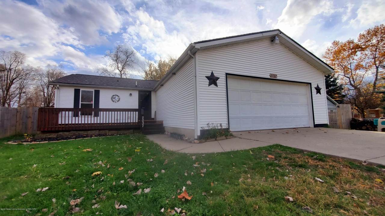 2237 Dunlap Street - Photo 1
