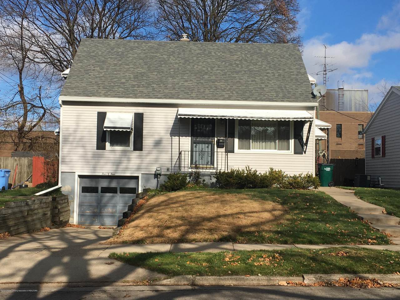 404 Willard Avenue - Photo 1