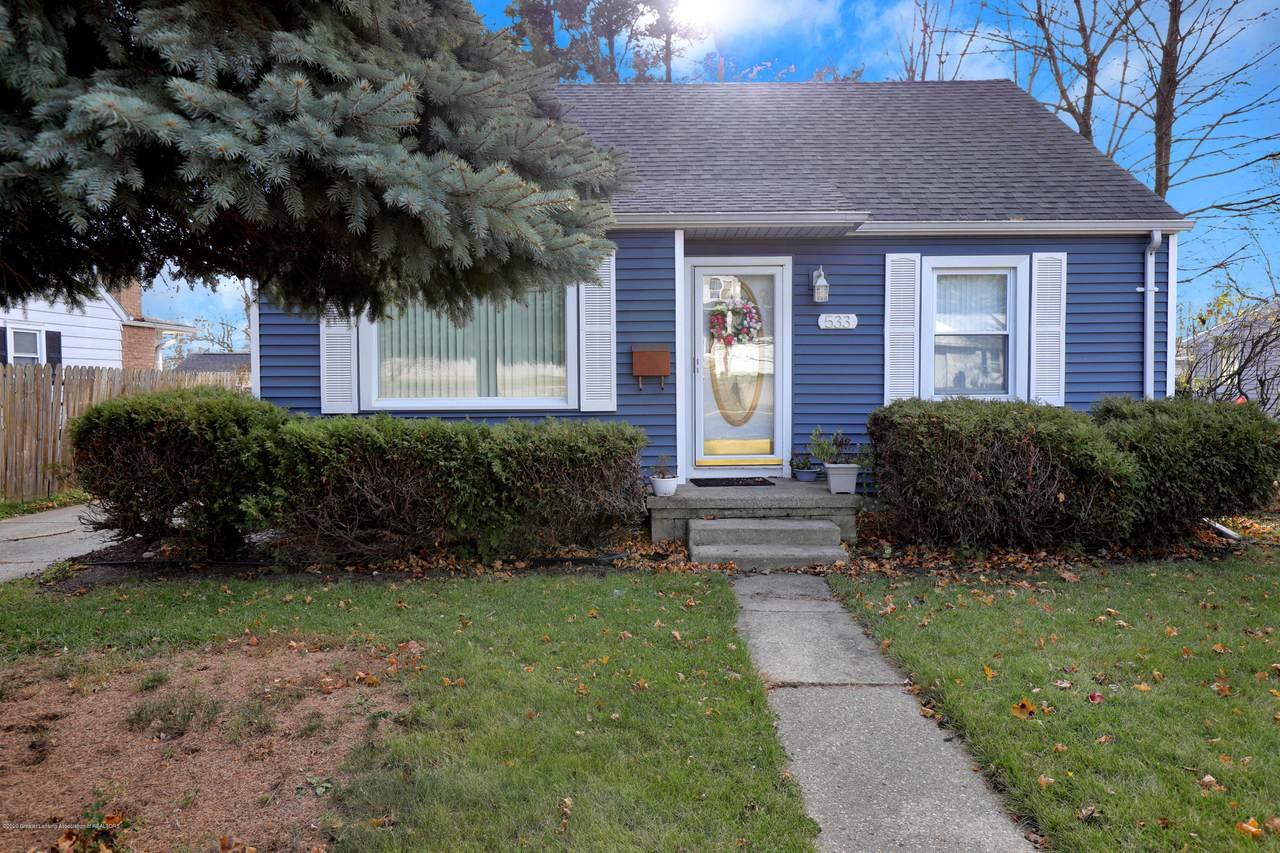 533 Holmes Road - Photo 1