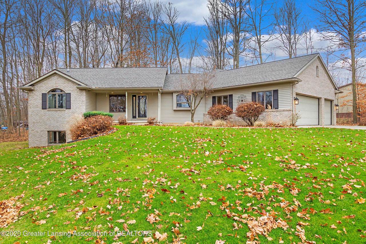 10060 Lakeside Drive - Photo 1