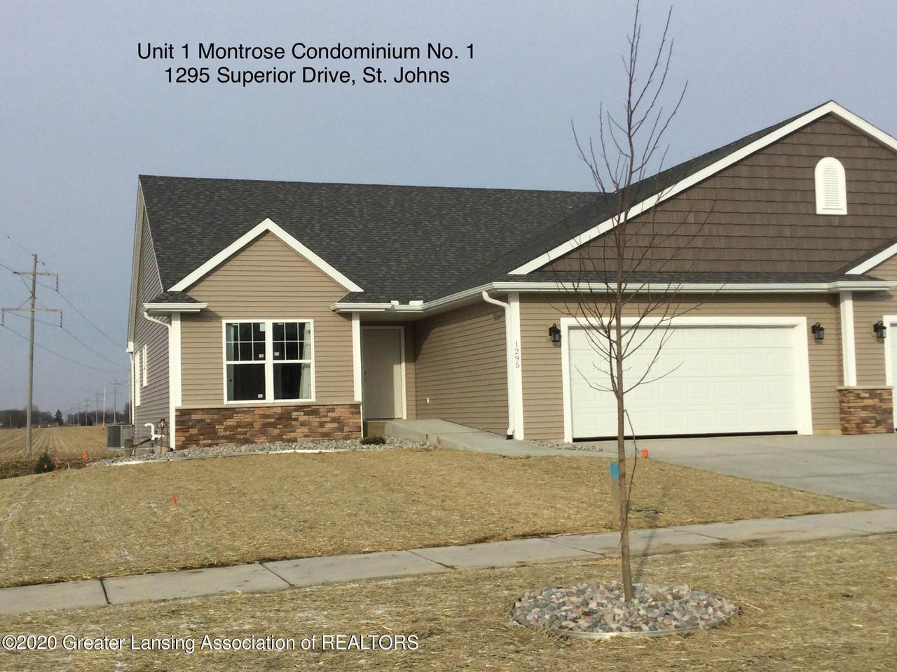 1295 Superior Drive - Photo 1