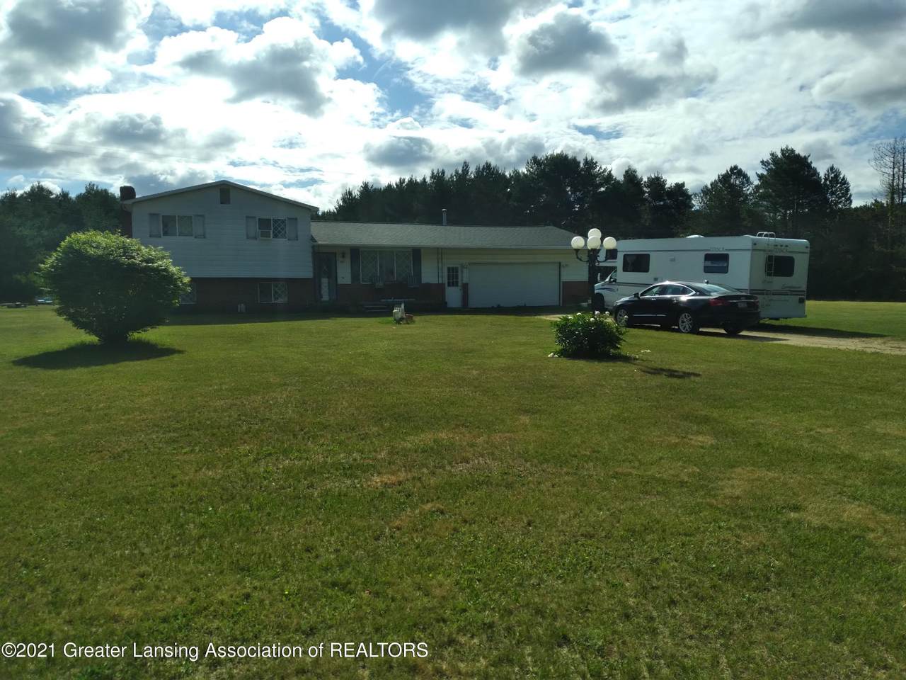 150 Hill Pl Drive - Photo 1