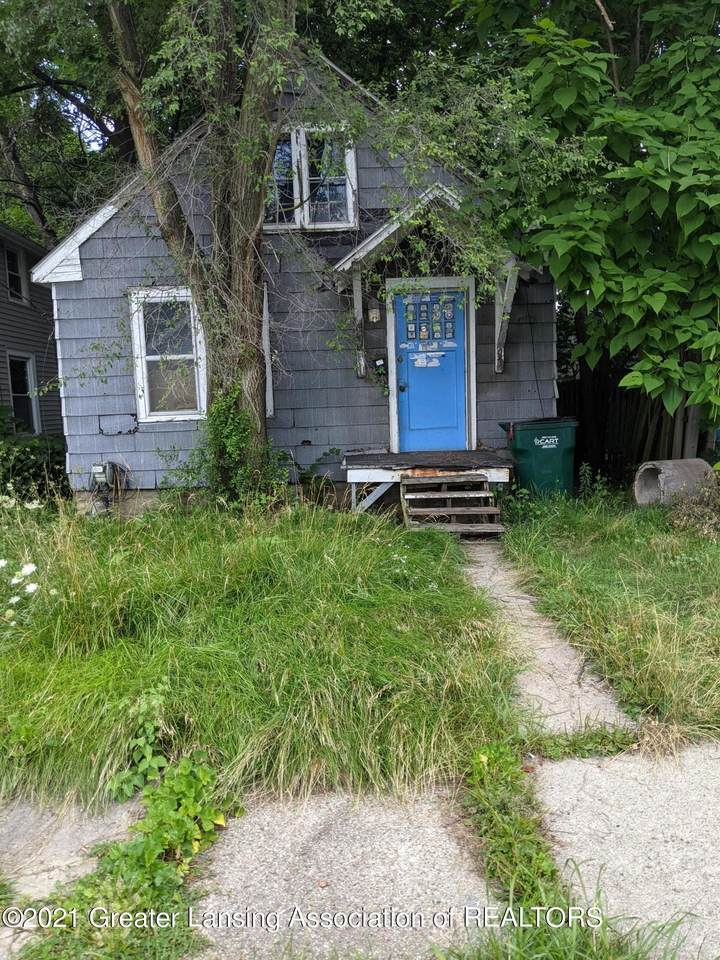 1406 Chestnut Street - Photo 1