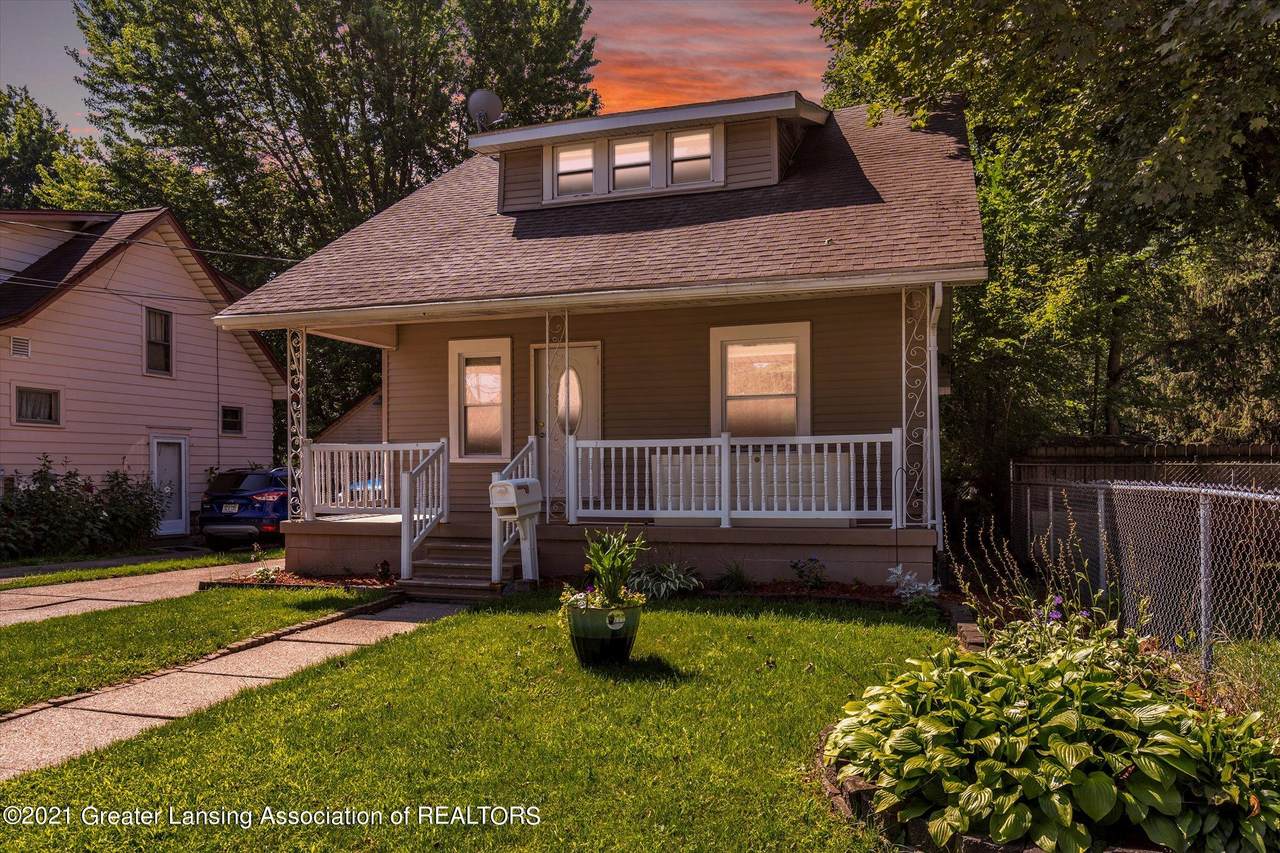 912 Kenwood Avenue - Photo 1