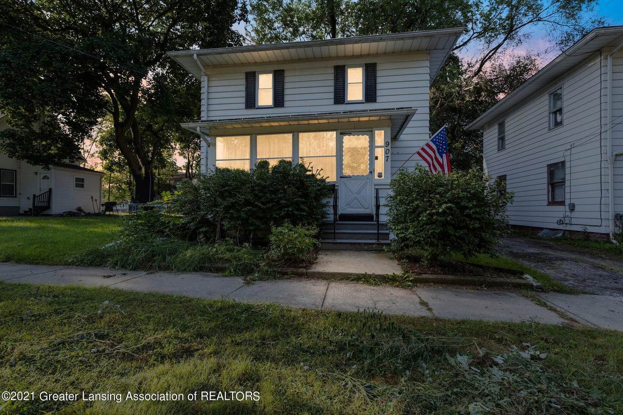 907 Hallett Street - Photo 1