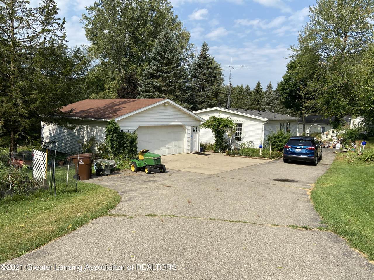 5605 High Street - Photo 1