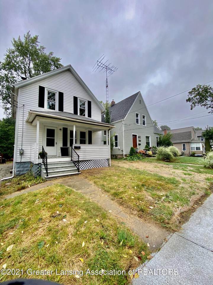 760 Douglas Street - Photo 1