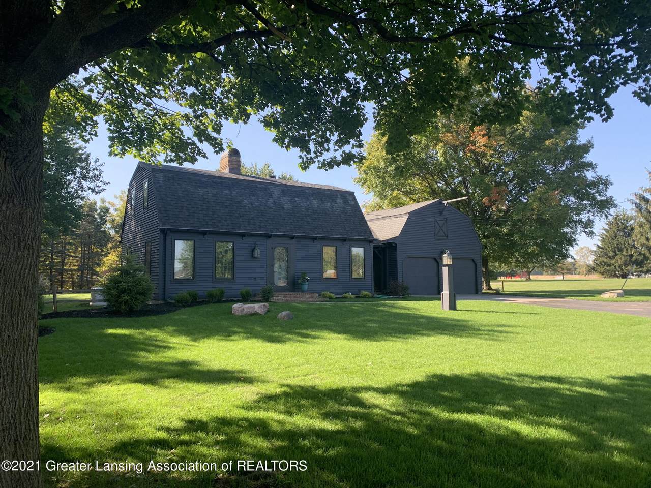 11144 Columbia Highway - Photo 1