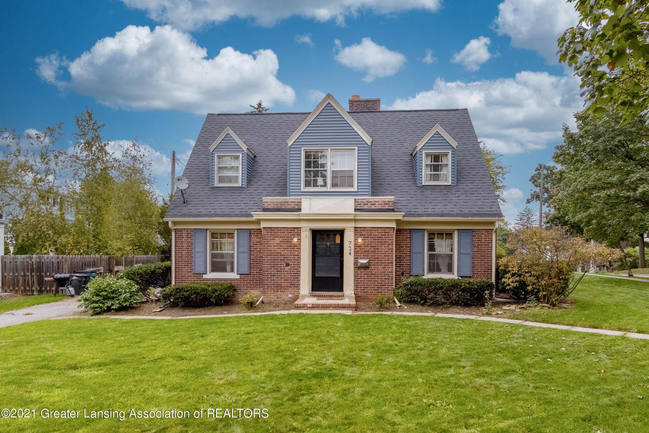 724 Rosewood Avenue - Photo 1