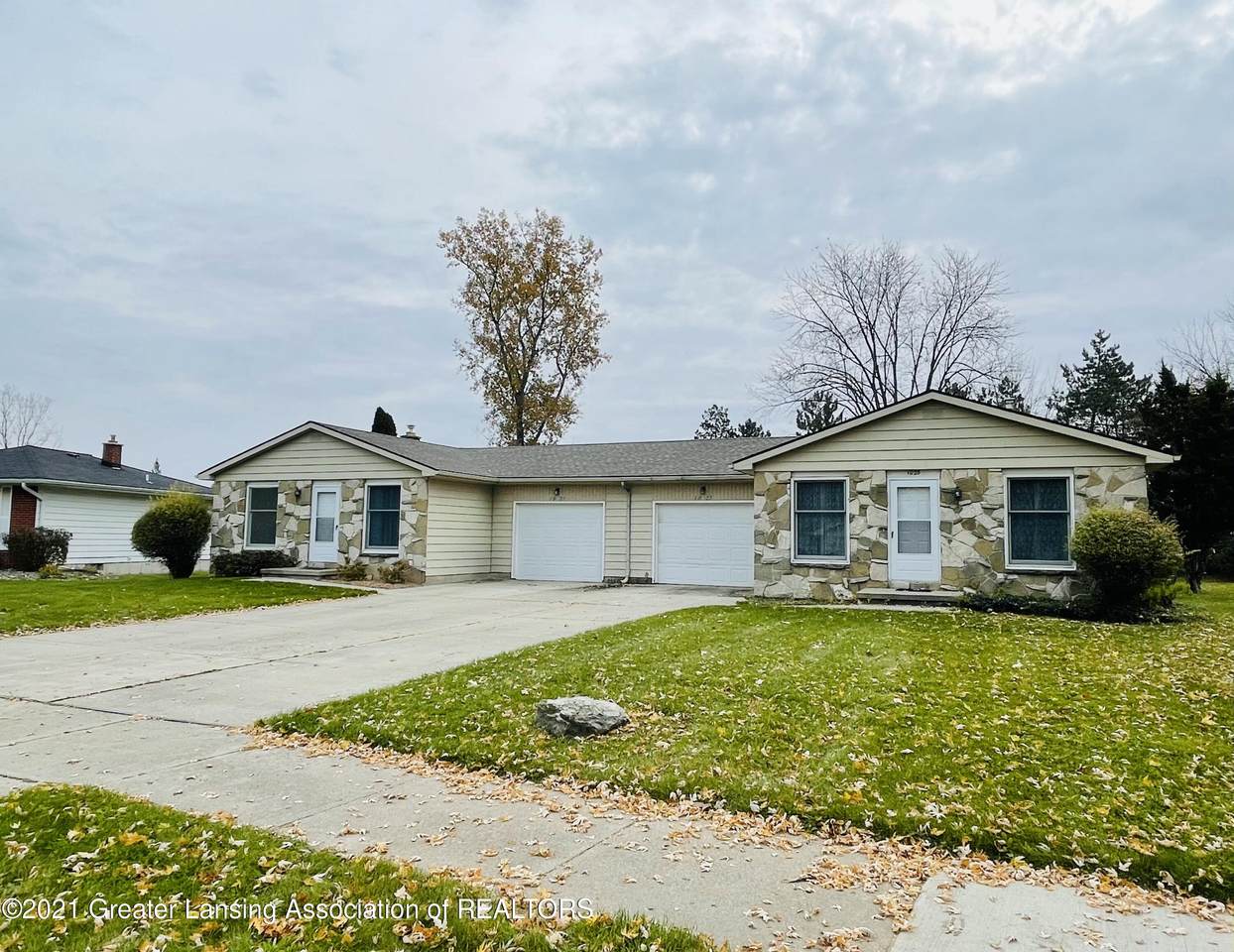1021-1025 Harvest Lane - Photo 1