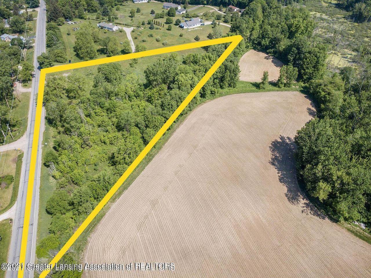11175 Grand River Avenue - Photo 1