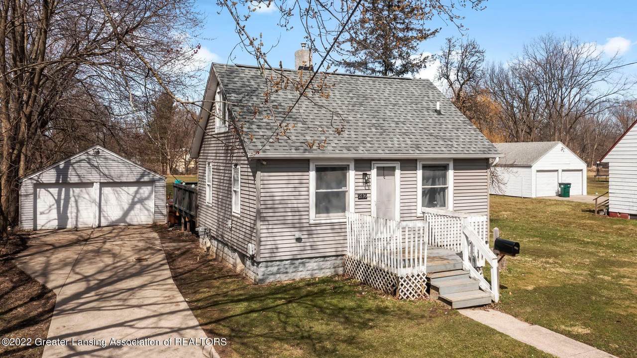 2116 Mary Avenue - Photo 1
